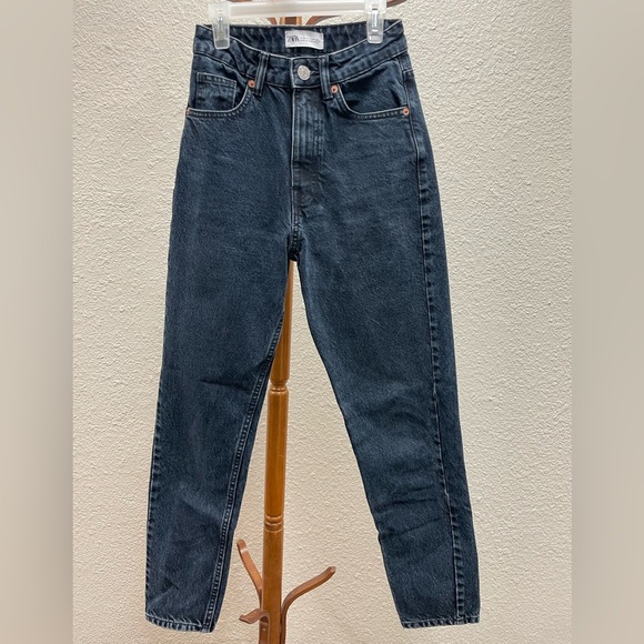 Zara High Rise Straight Leg Faded Black Jeans - Picture 1 of 3